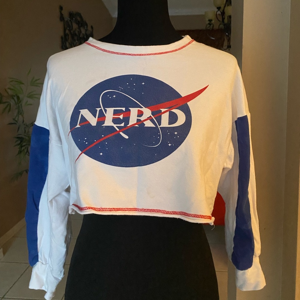 NASA cropped Nerd long sleeve tee